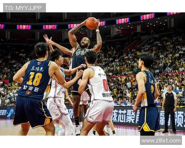 体育实时数据重庆篮球队配合变革引发热议球迷期待新战术带来更强竞争力