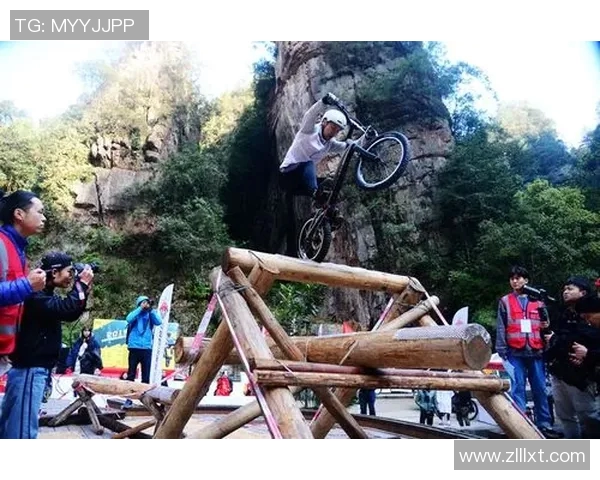 实时新闻深圳极限运动队在世界攀岩锦标赛中的精彩表现与实力分析